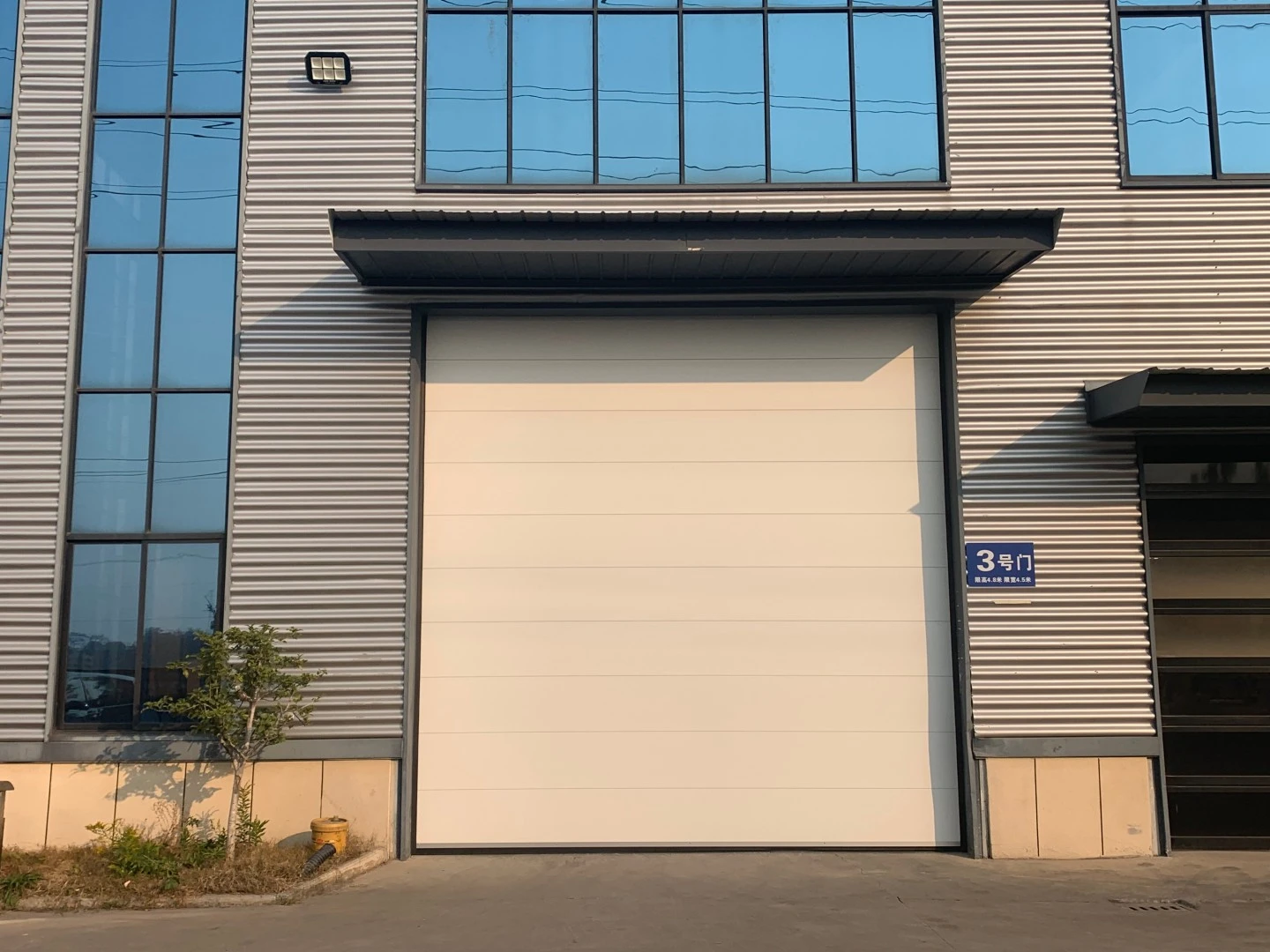 安必信工业门本溪服务站生产基地